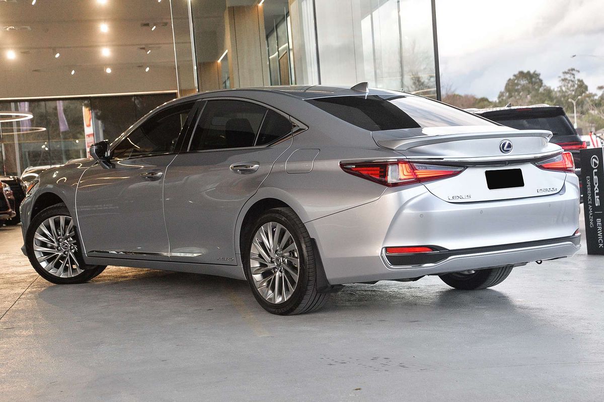 2022 Lexus ES ES300h Sports Luxury AXZH10R