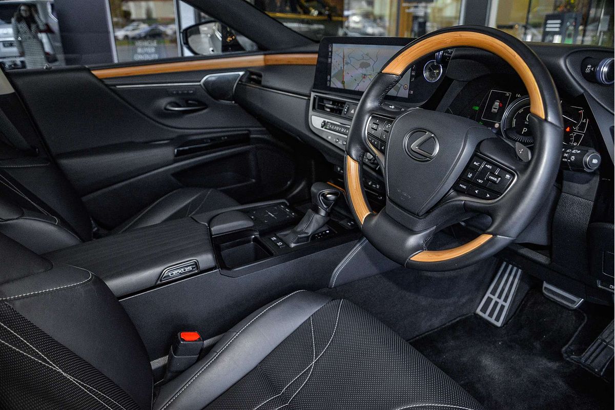 2022 Lexus ES ES300h Sports Luxury AXZH10R