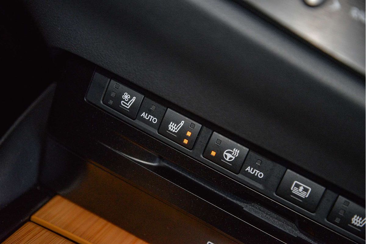 2022 Lexus ES ES300h Sports Luxury AXZH10R
