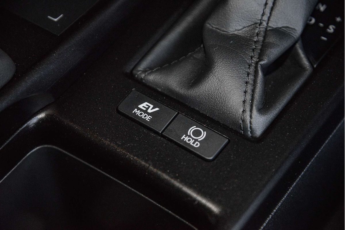 2022 Lexus ES ES300h Sports Luxury AXZH10R