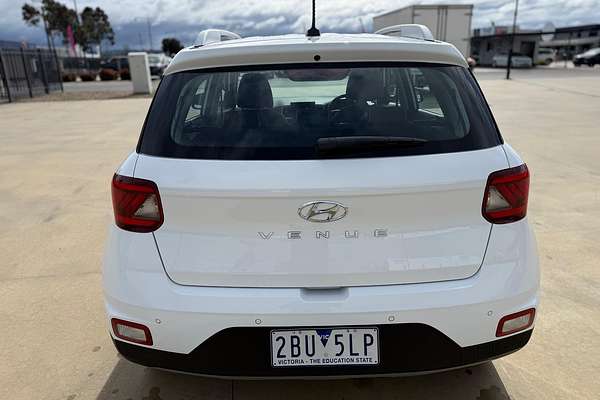 2024 Hyundai Venue Active QX.V5