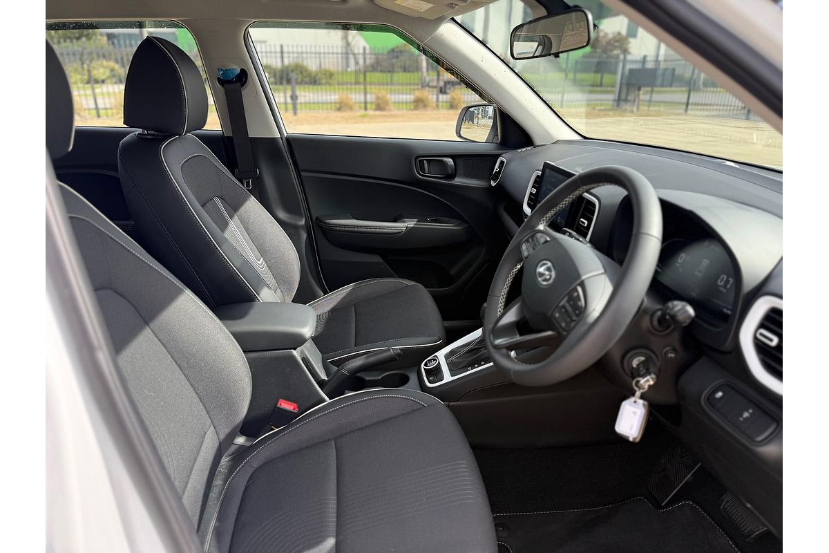 2024 Hyundai Venue Active QX.V5