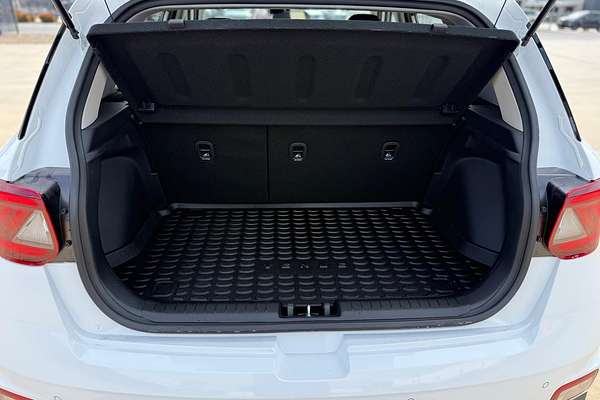 2024 Hyundai Venue Active QX.V5