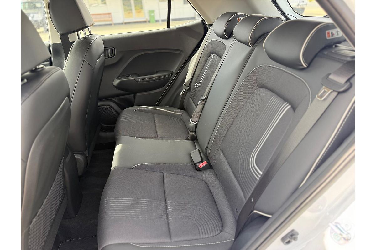2024 Hyundai Venue Active QX.V5