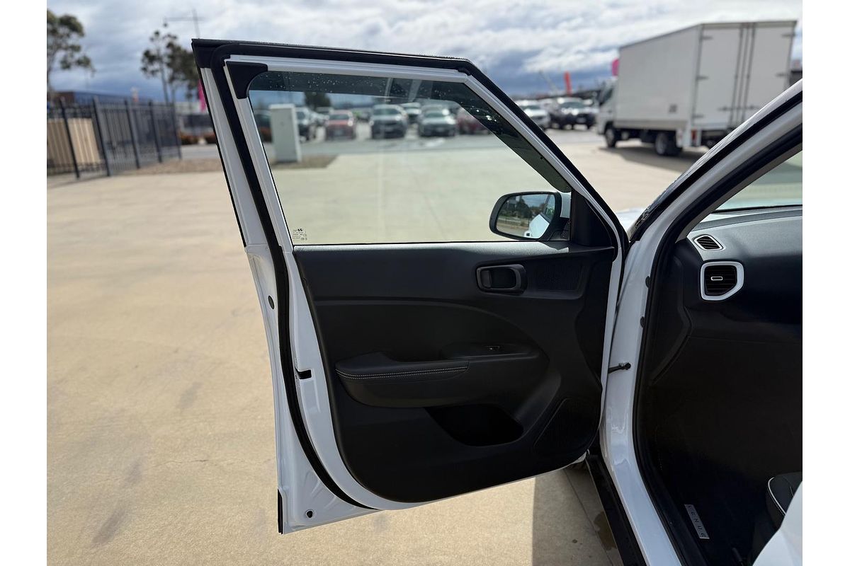 2024 Hyundai Venue Active QX.V5