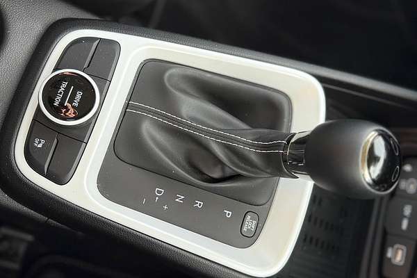 2024 Hyundai Venue Active QX.V5