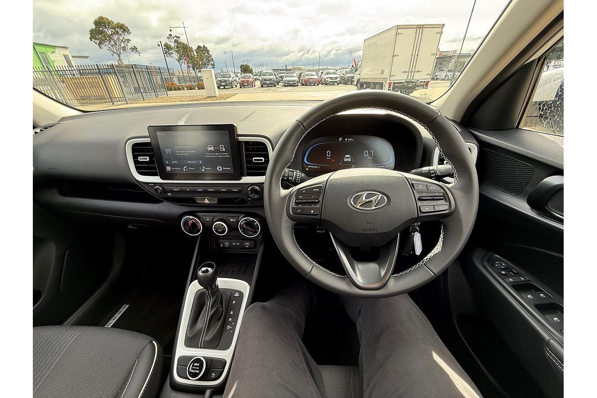 2024 Hyundai Venue Active QX.V5