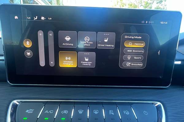 2025 GWM Haval Jolion Ultra Hybrid A02