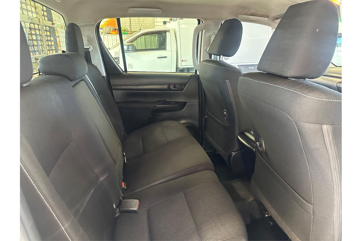 2020 Toyota Hilux SR GUN126R 4X4