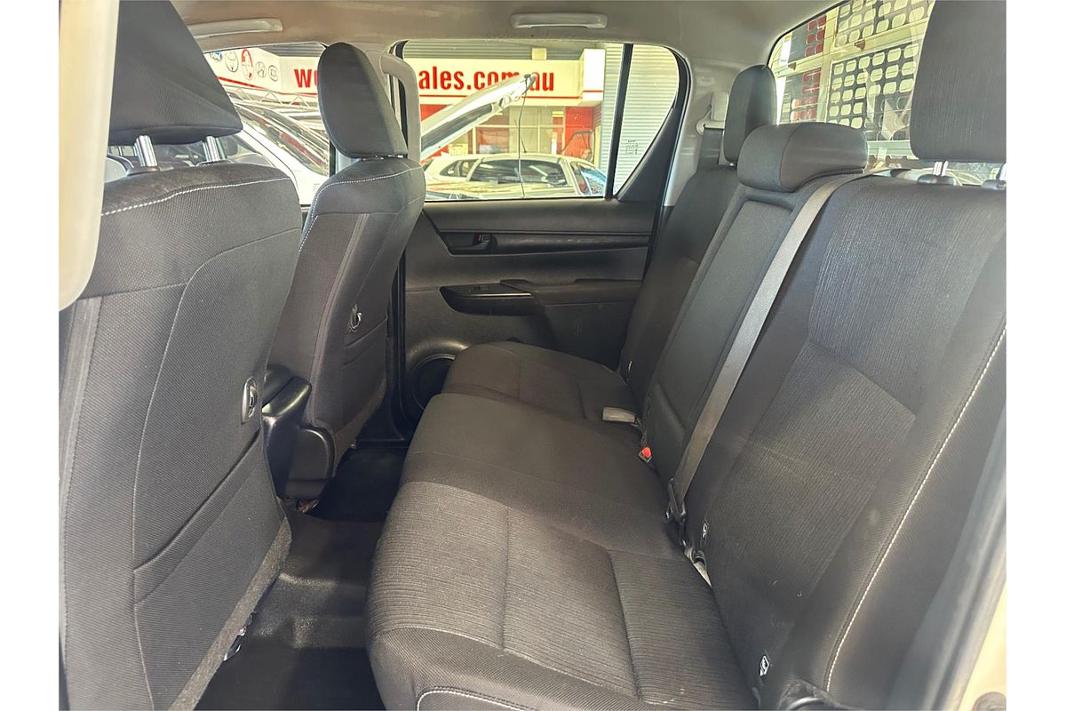 2020 Toyota Hilux SR GUN126R 4X4