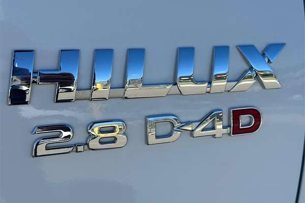 2020 Toyota Hilux SR GUN126R 4X4