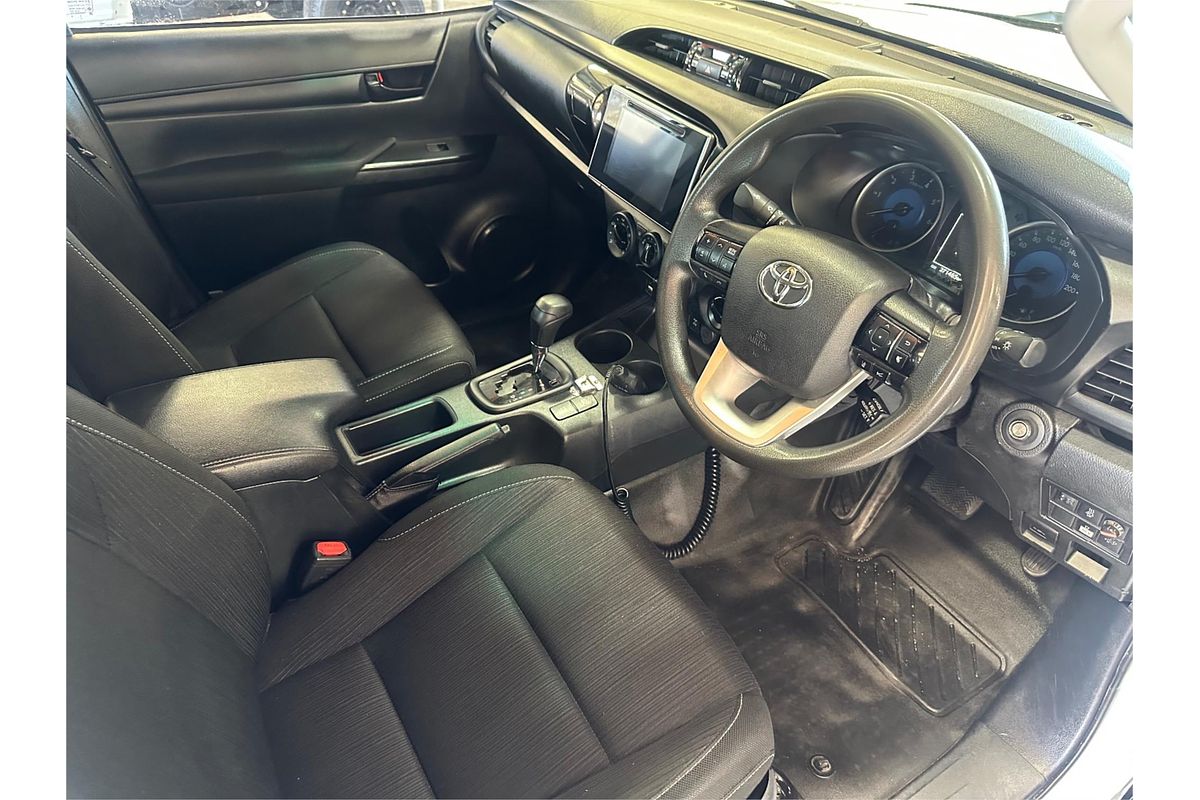 2020 Toyota Hilux SR GUN126R 4X4