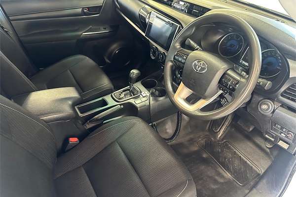 2020 Toyota Hilux SR GUN126R 4X4