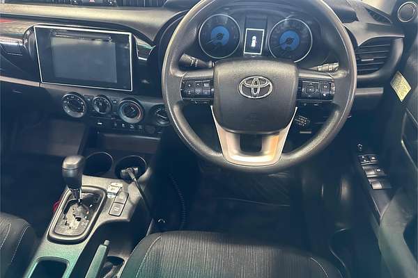 2020 Toyota Hilux SR GUN126R 4X4