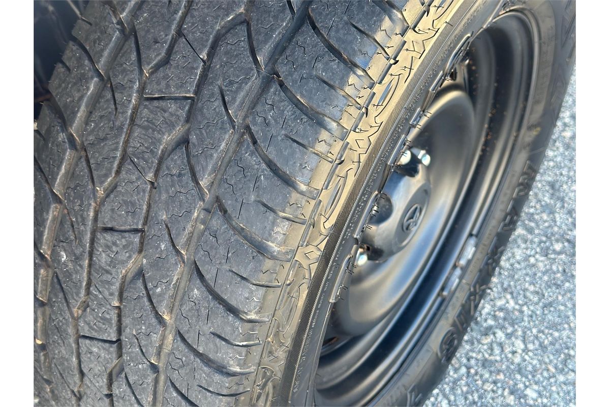 2020 Toyota Hilux SR GUN126R 4X4