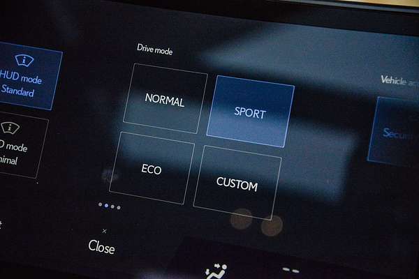 2025 Lexus RX RX450h+ Sports Luxury AALH16R