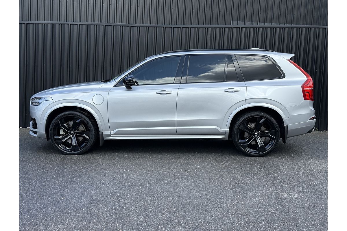 2021 Volvo XC90 Recharge Plug-In Hybrid