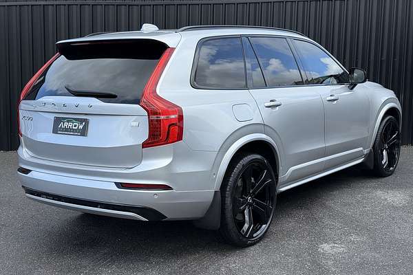 2021 Volvo XC90 Recharge Plug-In Hybrid