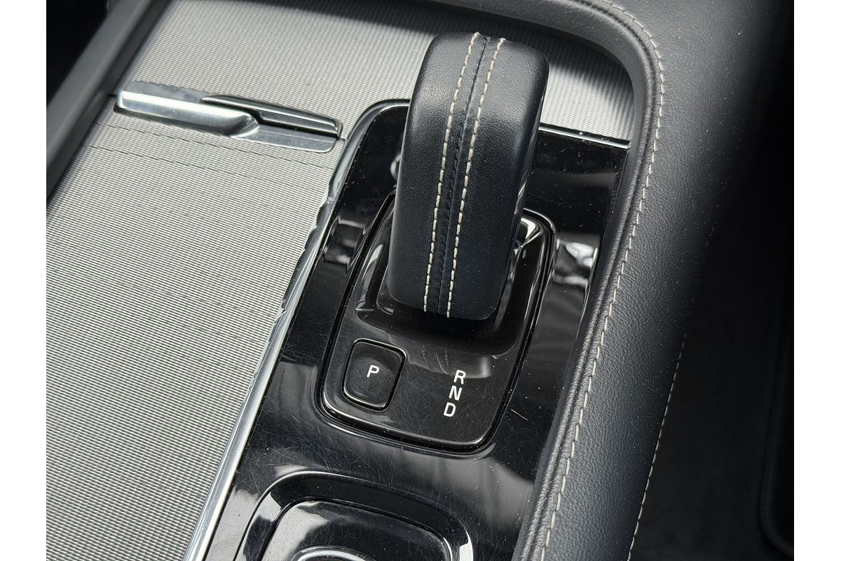 2021 Volvo XC90 Recharge Plug-In Hybrid