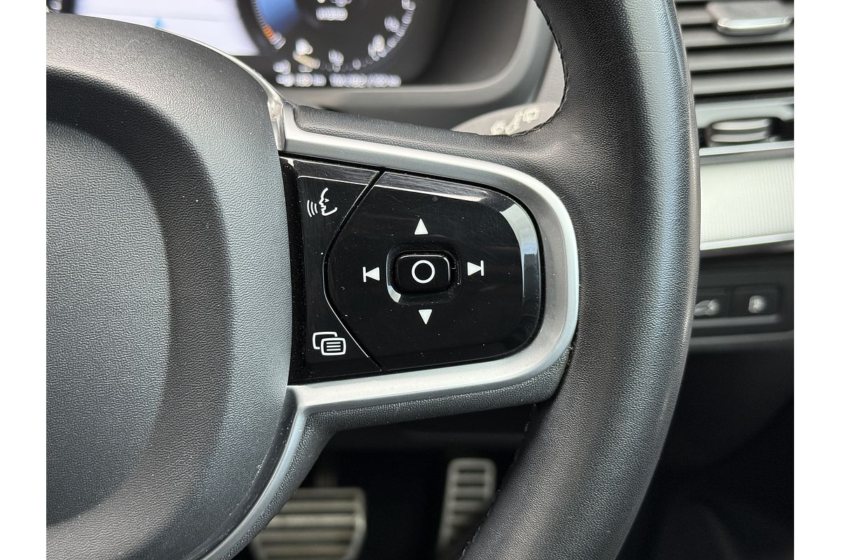 2021 Volvo XC90 Recharge Plug-In Hybrid