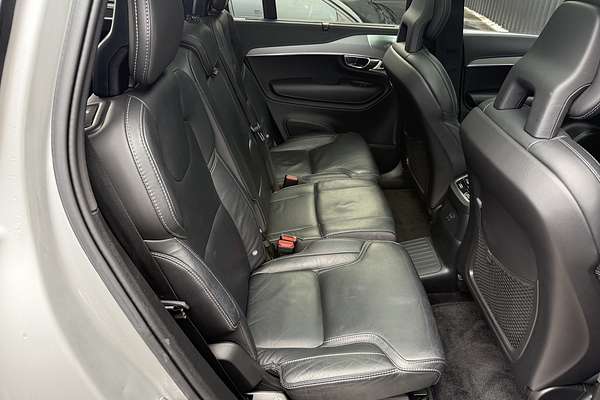 2021 Volvo XC90 Recharge Plug-In Hybrid