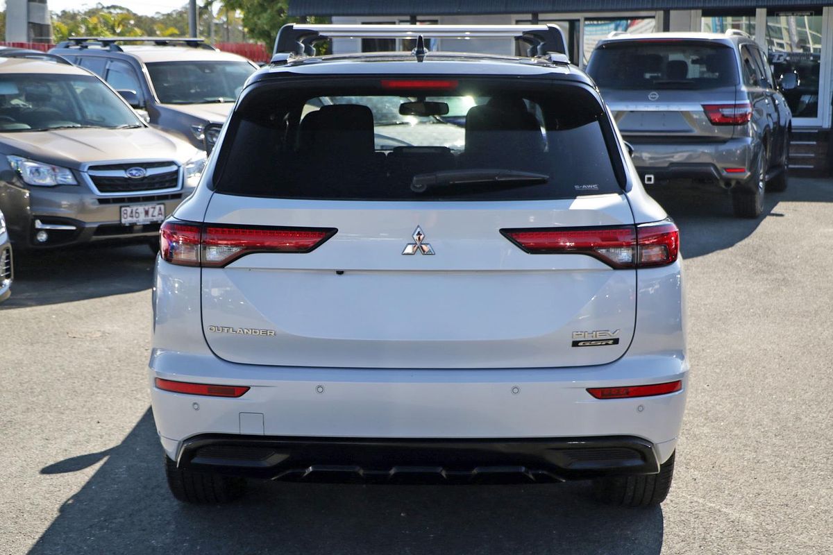 2024 Mitsubishi Outlander PHEV GSR ZM