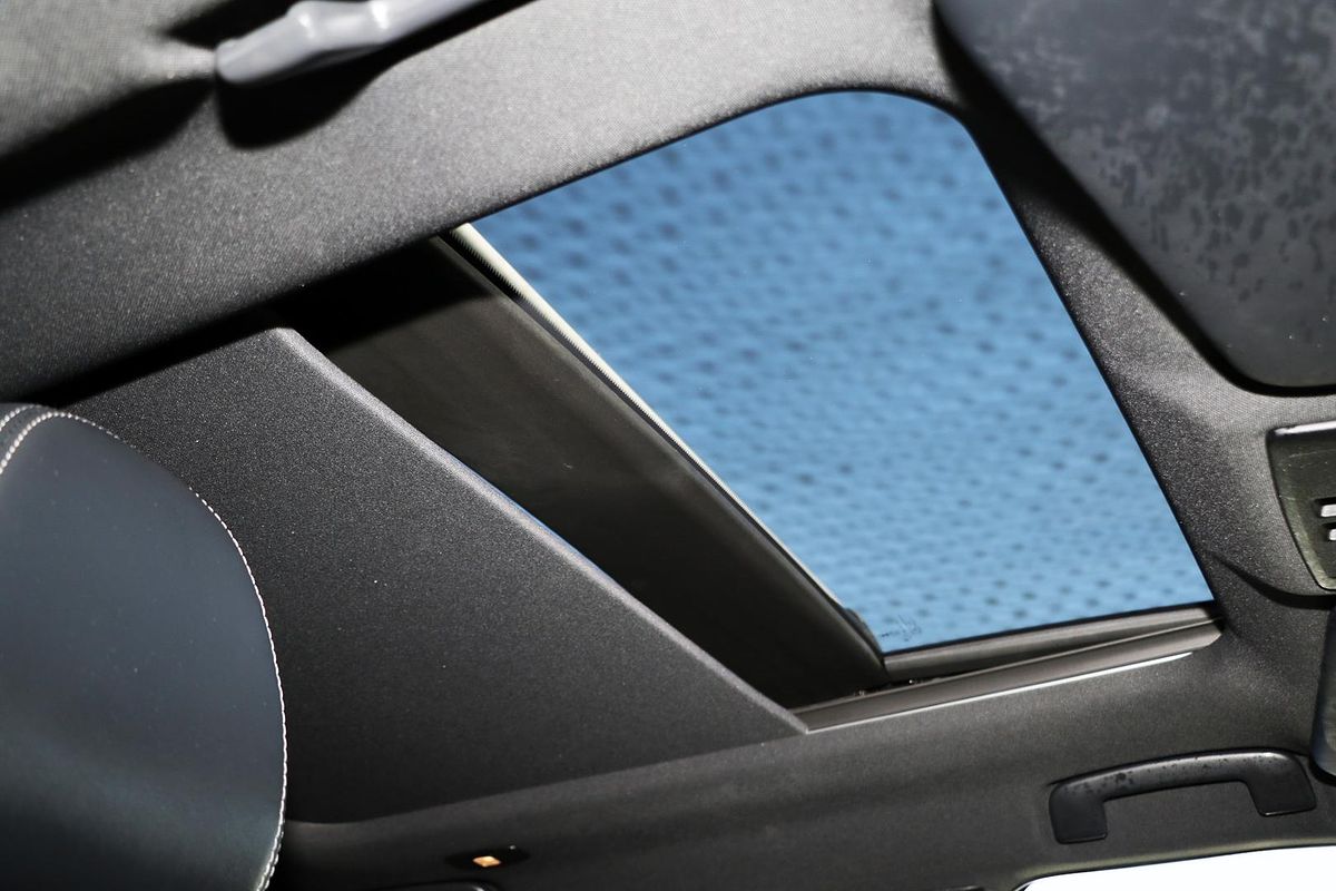 2024 Mitsubishi Outlander PHEV GSR ZM