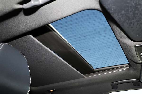 2024 Mitsubishi Outlander PHEV GSR ZM