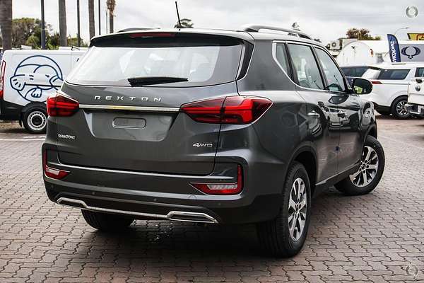 2024 SsangYong Rexton ELX Y461