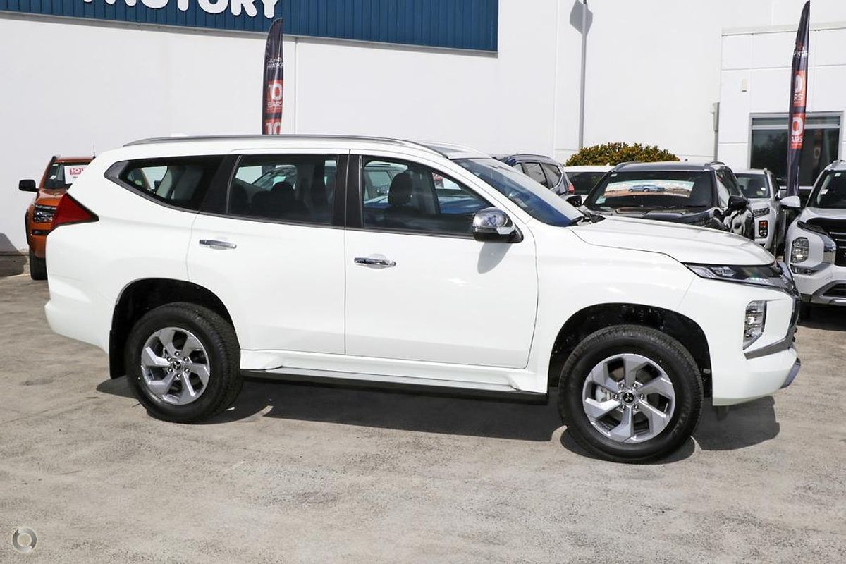 2024 Mitsubishi Pajero Sport GLX QG