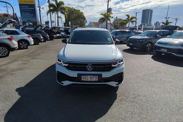 2024 Volkswagen Tiguan Wolfsburg Edition Allspace 5N