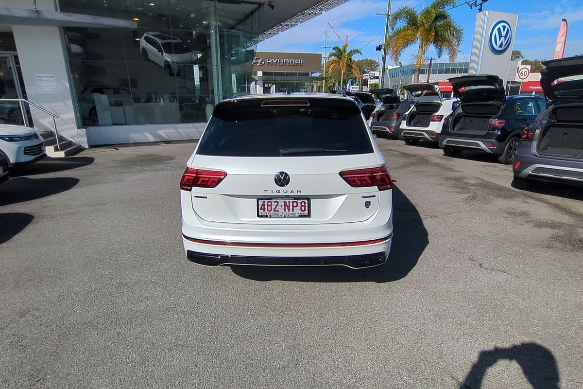2024 Volkswagen Tiguan Wolfsburg Edition Allspace 5N