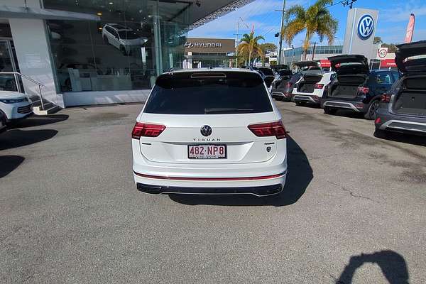 2024 Volkswagen Tiguan Wolfsburg Edition Allspace 5N