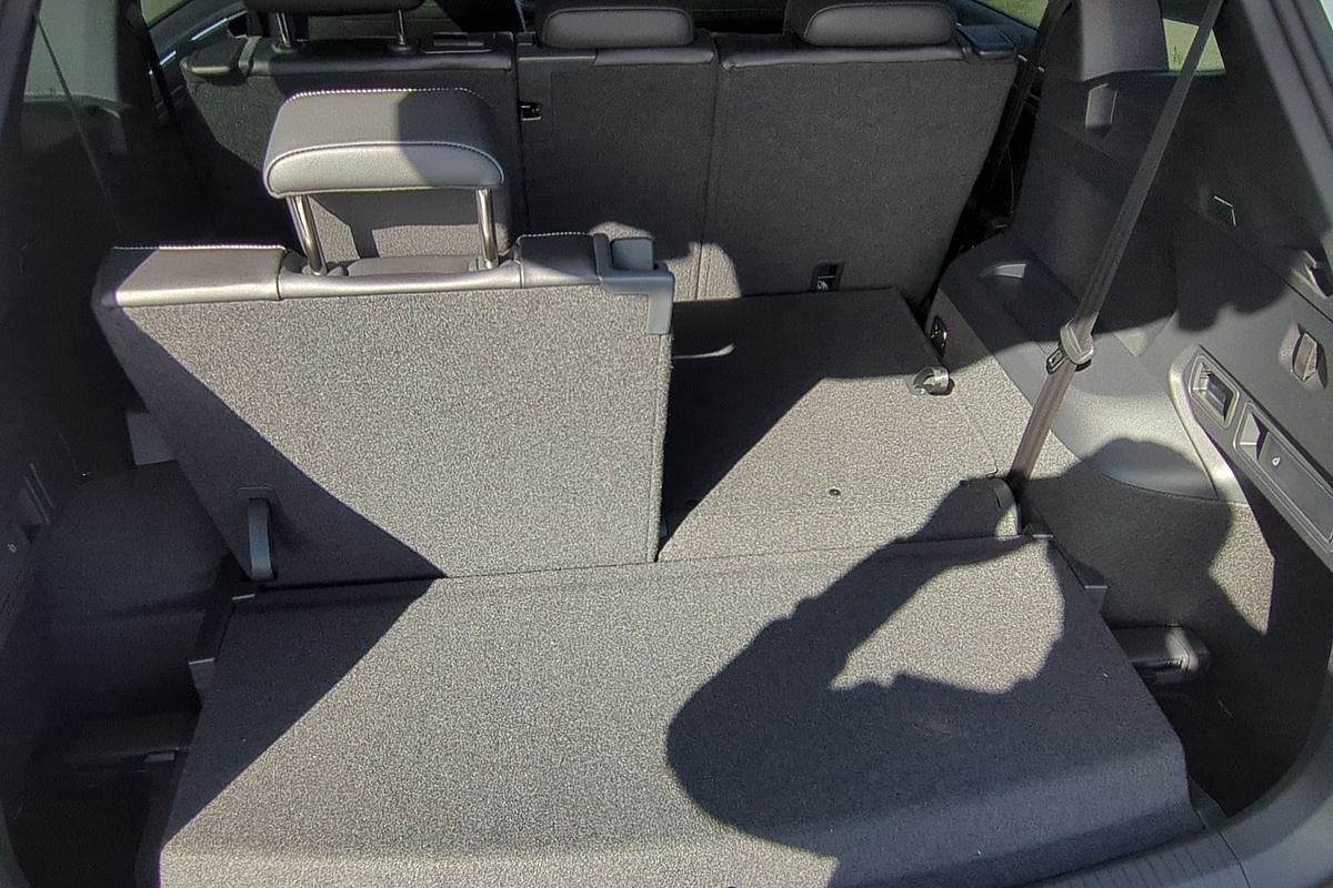 2024 Volkswagen Tiguan Wolfsburg Edition Allspace 5N