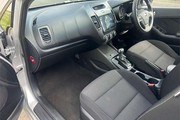 2017 Kia Cerato S YD