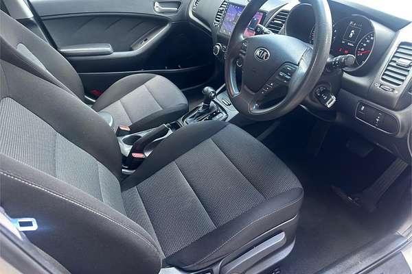 2017 Kia Cerato S YD