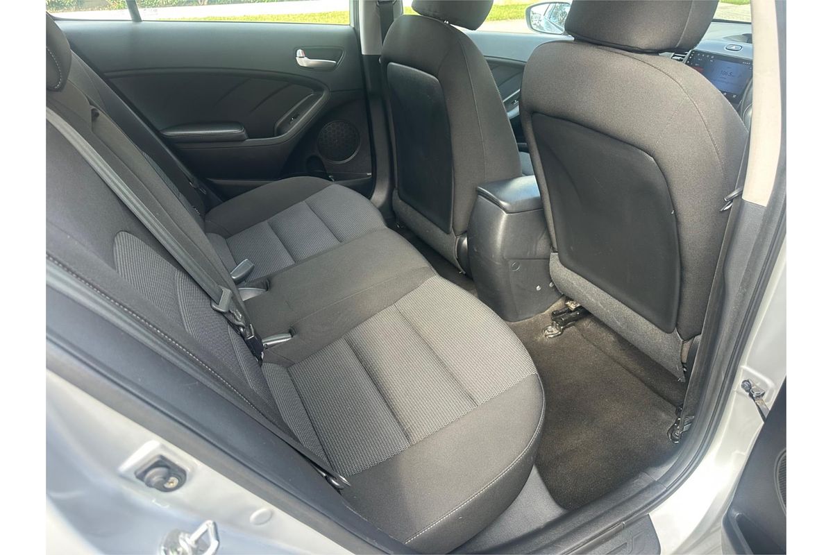 2017 Kia Cerato S YD