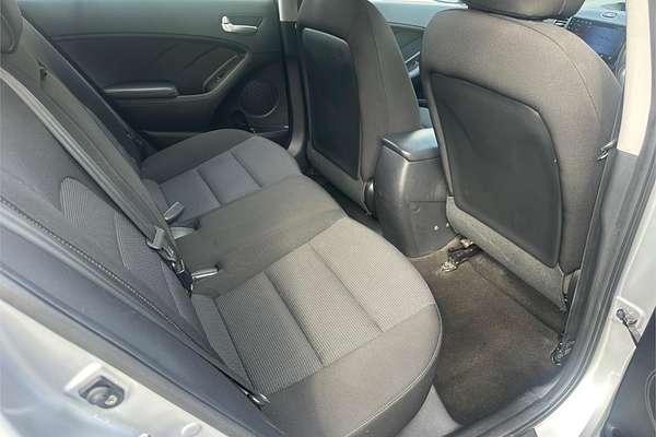 2017 Kia Cerato S YD
