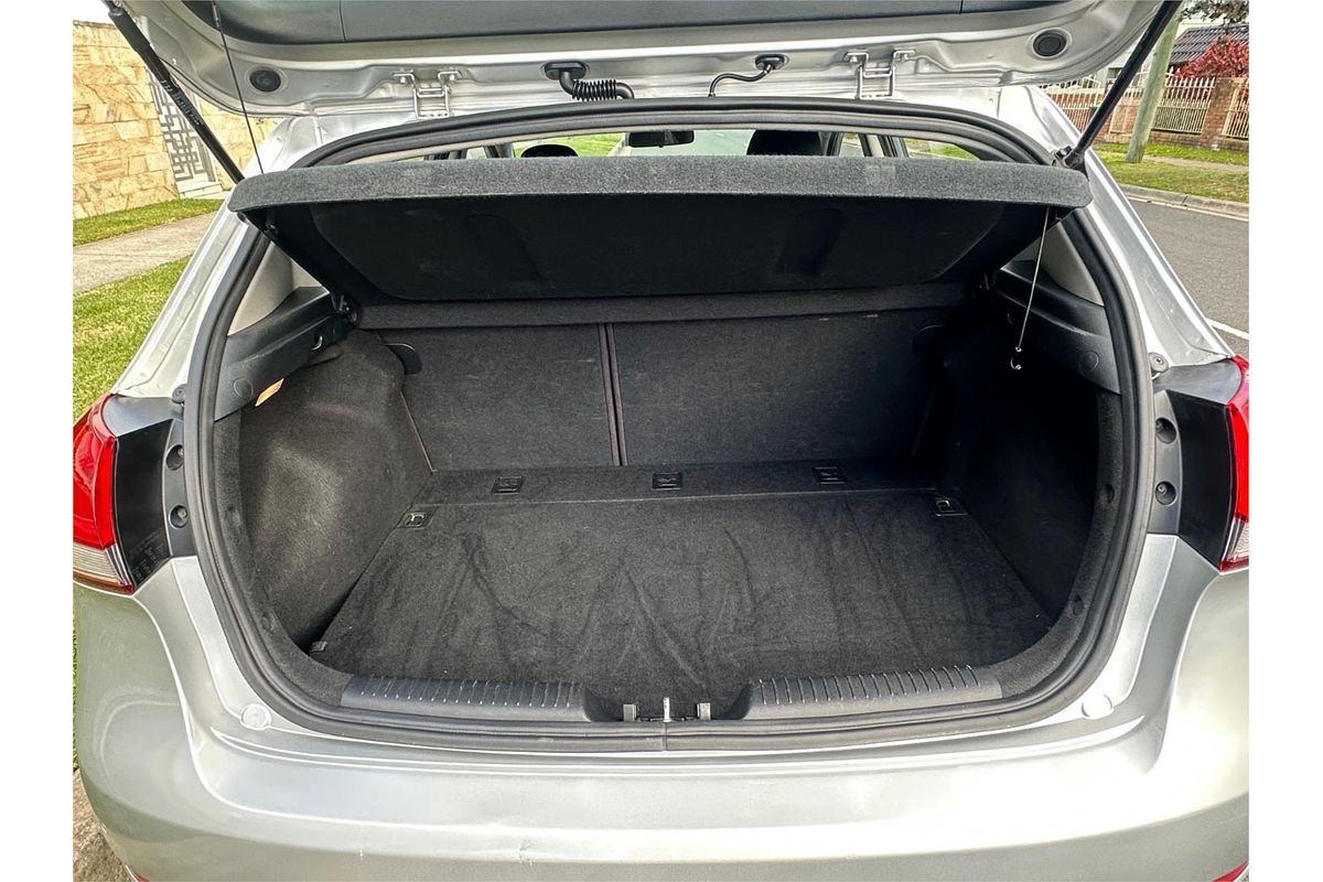2017 Kia Cerato S YD