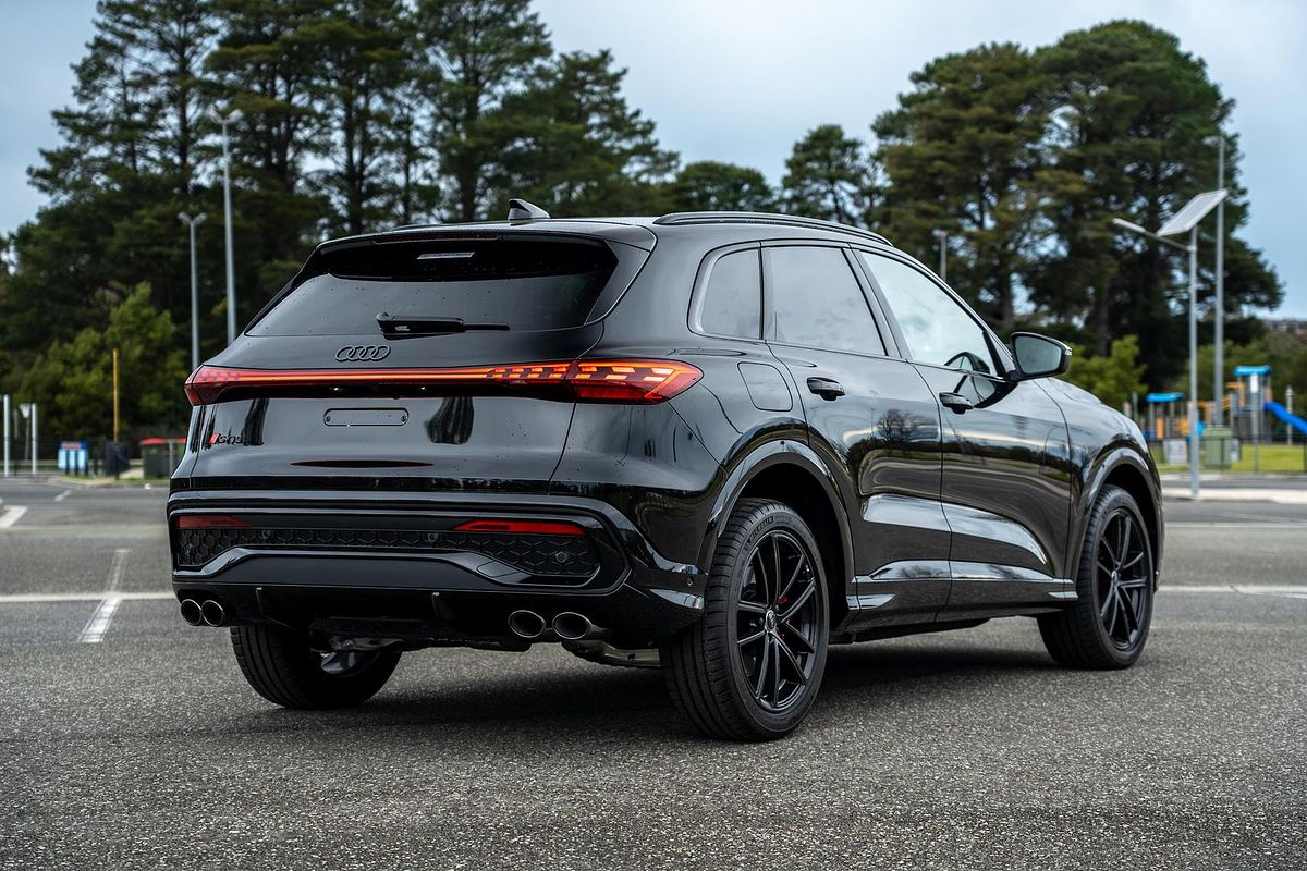 2025 Audi SQ5 Edition One GU