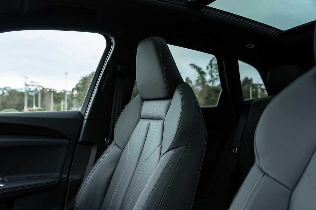 2025 Audi SQ5 Edition One GU