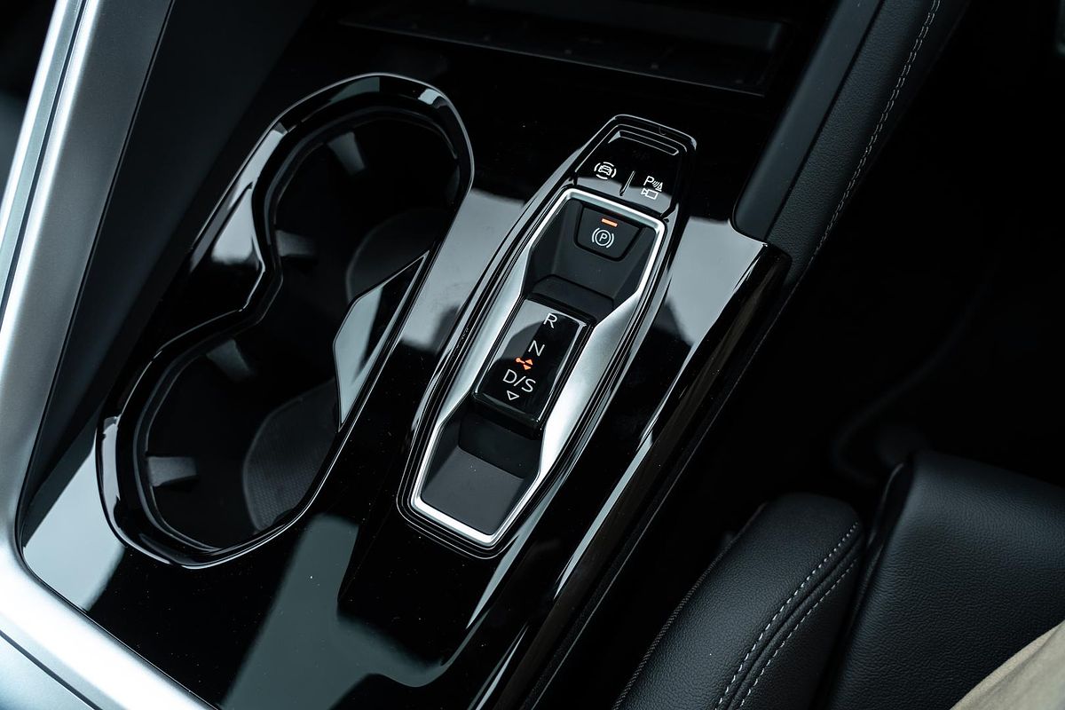 2025 Audi SQ5 Edition One GU