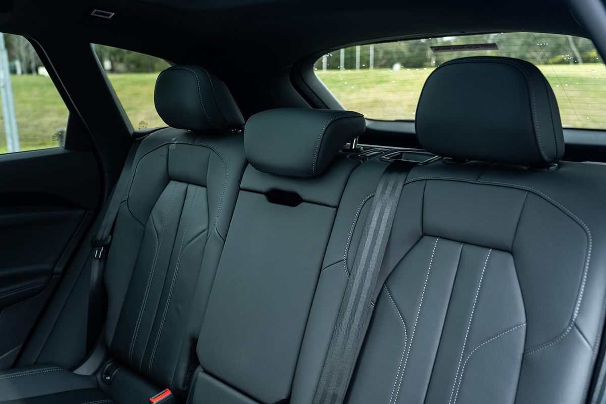2025 Audi SQ5 Edition One GU