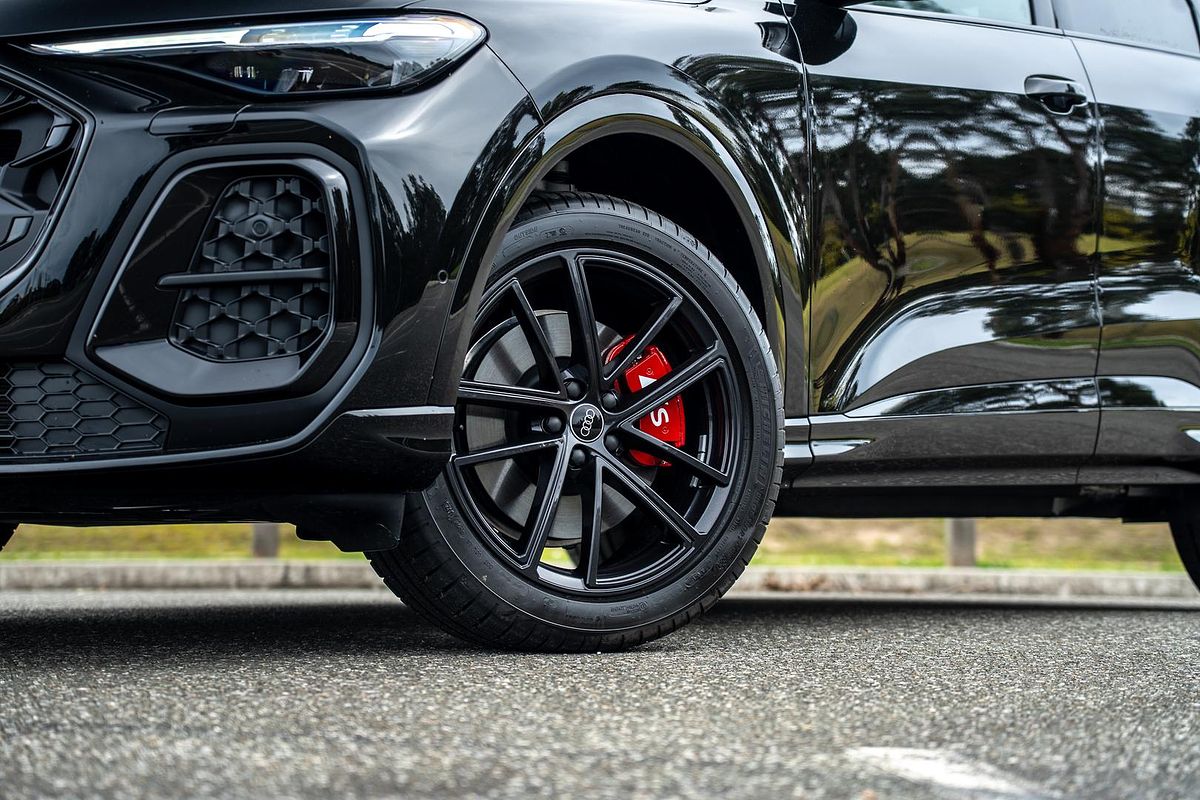 2025 Audi SQ5 Edition One GU