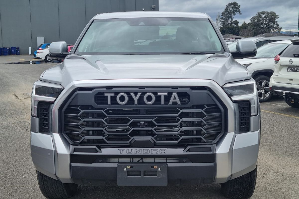 2024 Toyota Tundra Limited VXKH75L 4X4