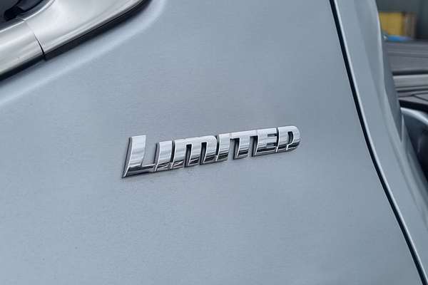 2024 Toyota Tundra Limited VXKH75L 4X4