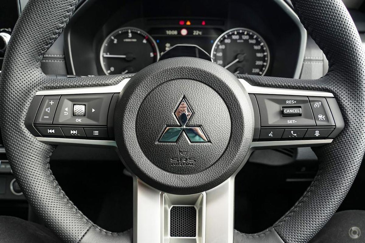 2025 Mitsubishi Triton GLS MV 4X4