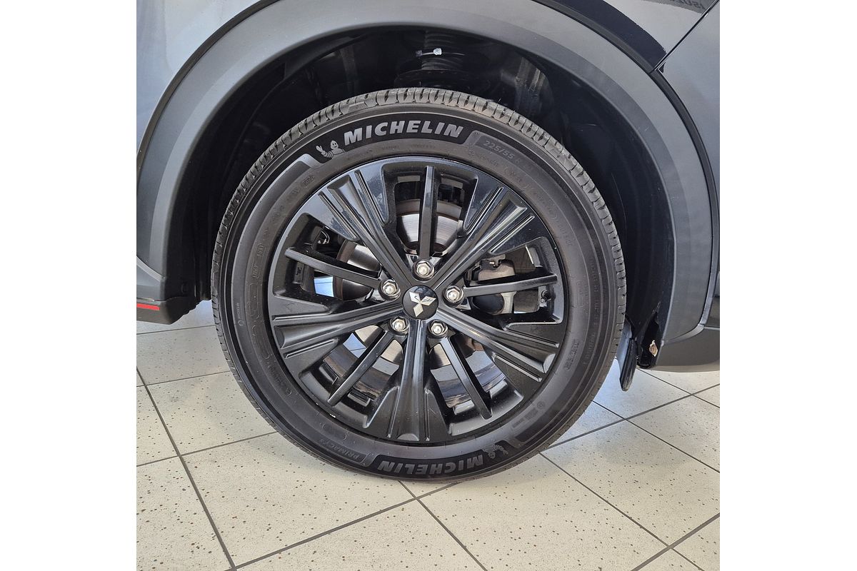 2018 Mitsubishi Eclipse Cross Black Edition YA