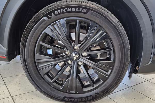 2018 Mitsubishi Eclipse Cross Black Edition YA