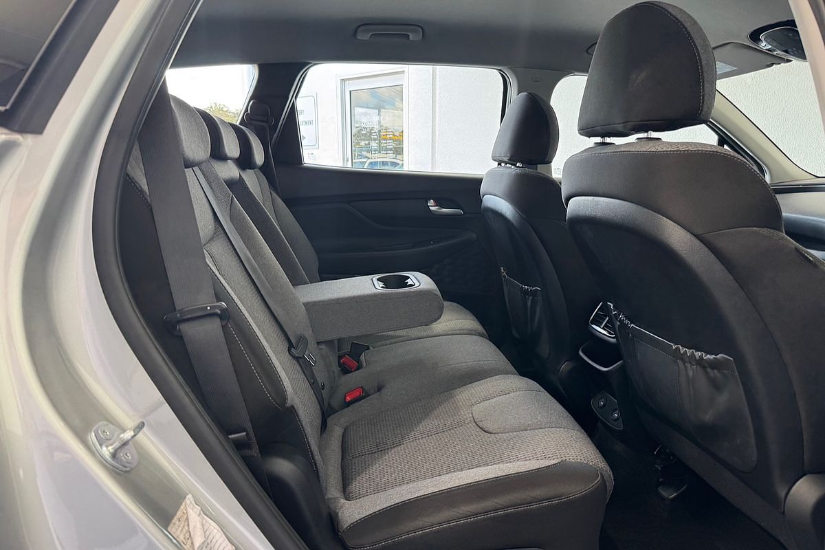 2023 Hyundai Santa Fe TM.V4